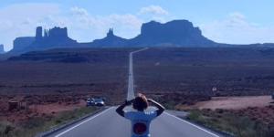Marie-Aude Vers Monument Valley Hichway US163